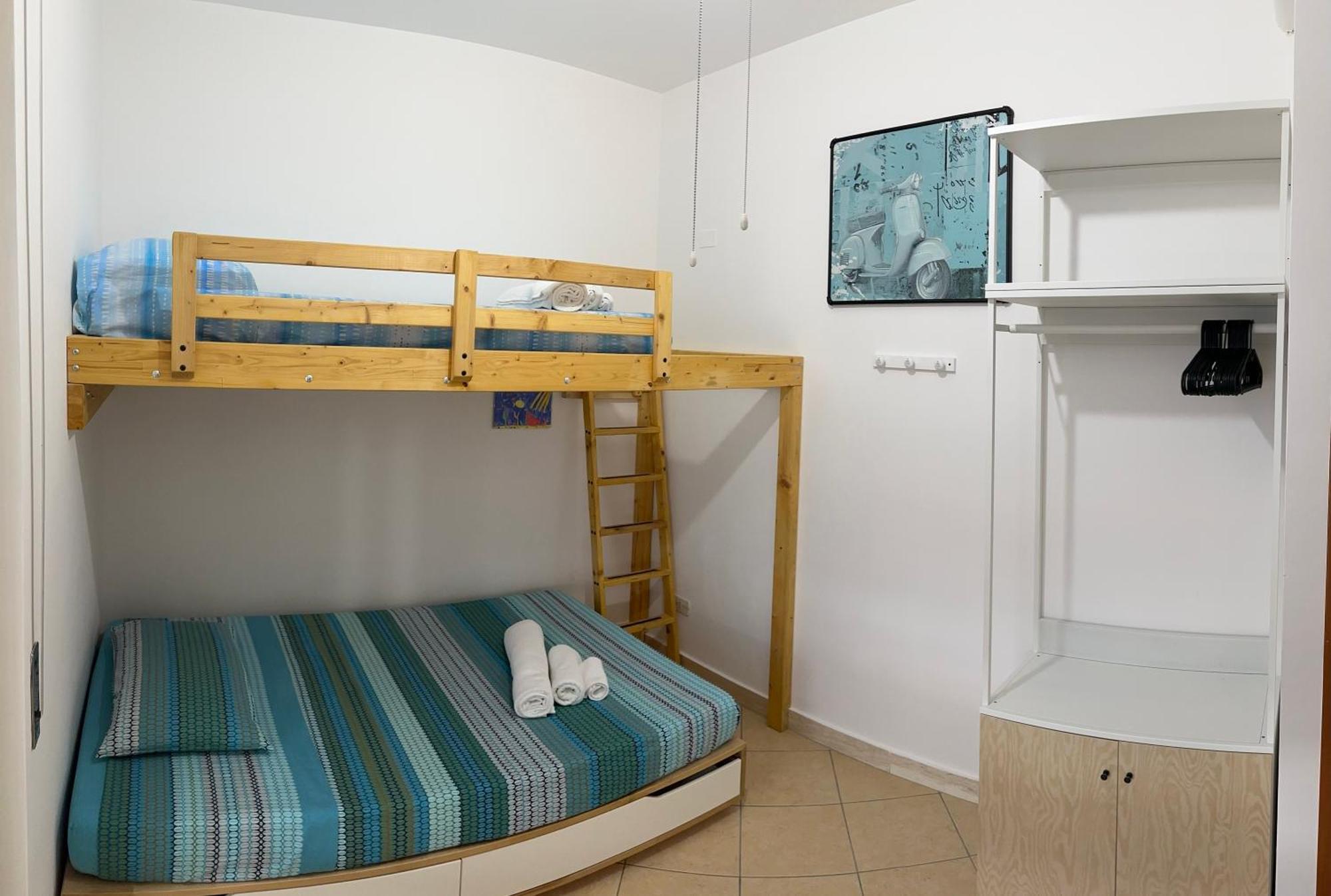 Casa Vacanze Lisa Torre Ovo Bagian luar foto