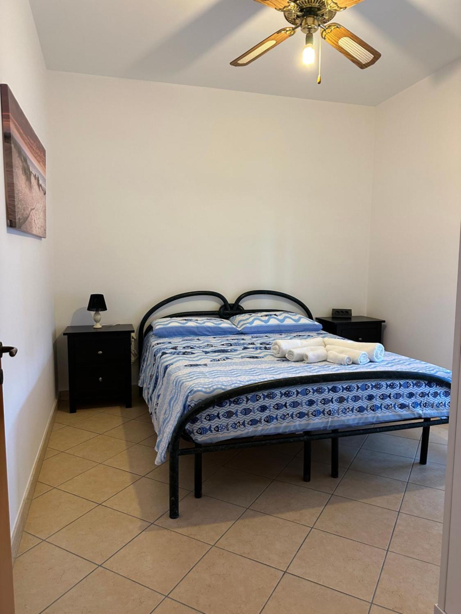 Casa Vacanze Lisa Torre Ovo Bagian luar foto